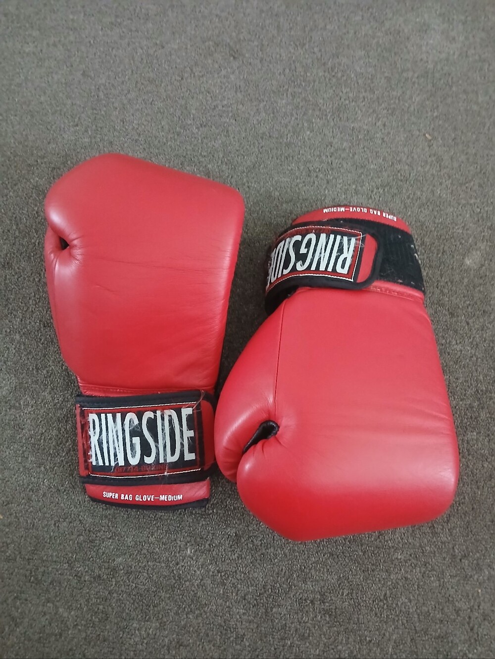 Ringside Super Bag Glove Medium Boxing Training Gloves.